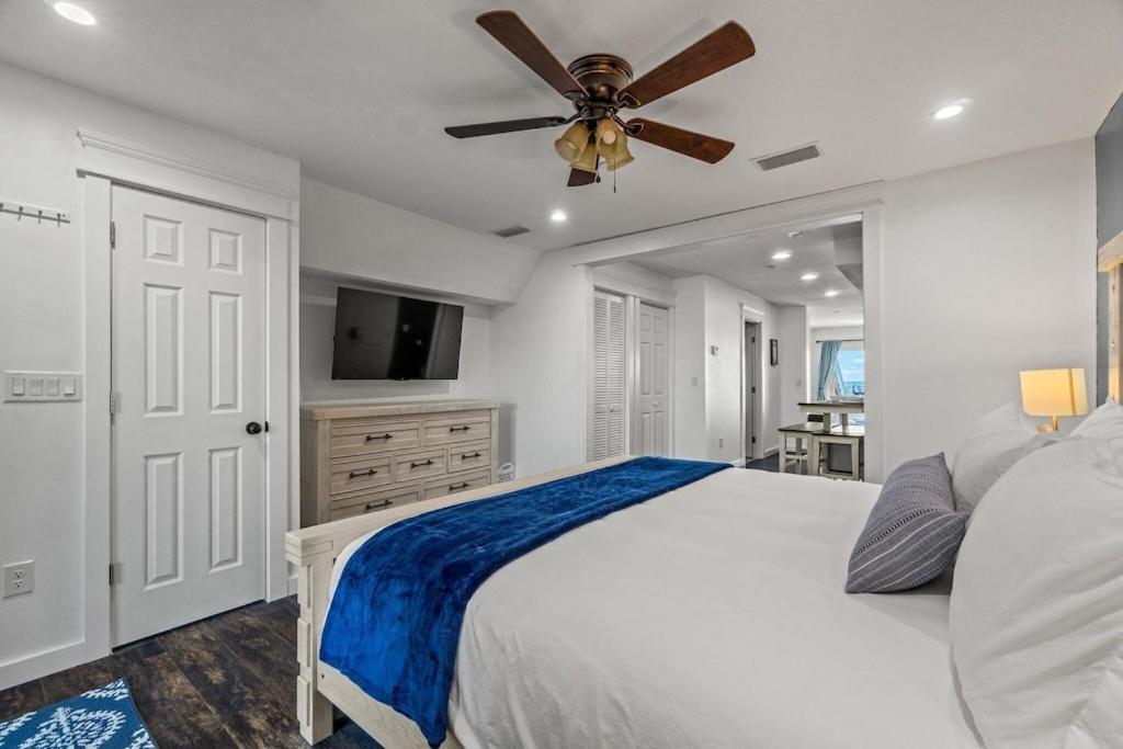 Newly Remodeled Beachfront Townhome - Sleeps 14 Panama Stadt Exterior foto