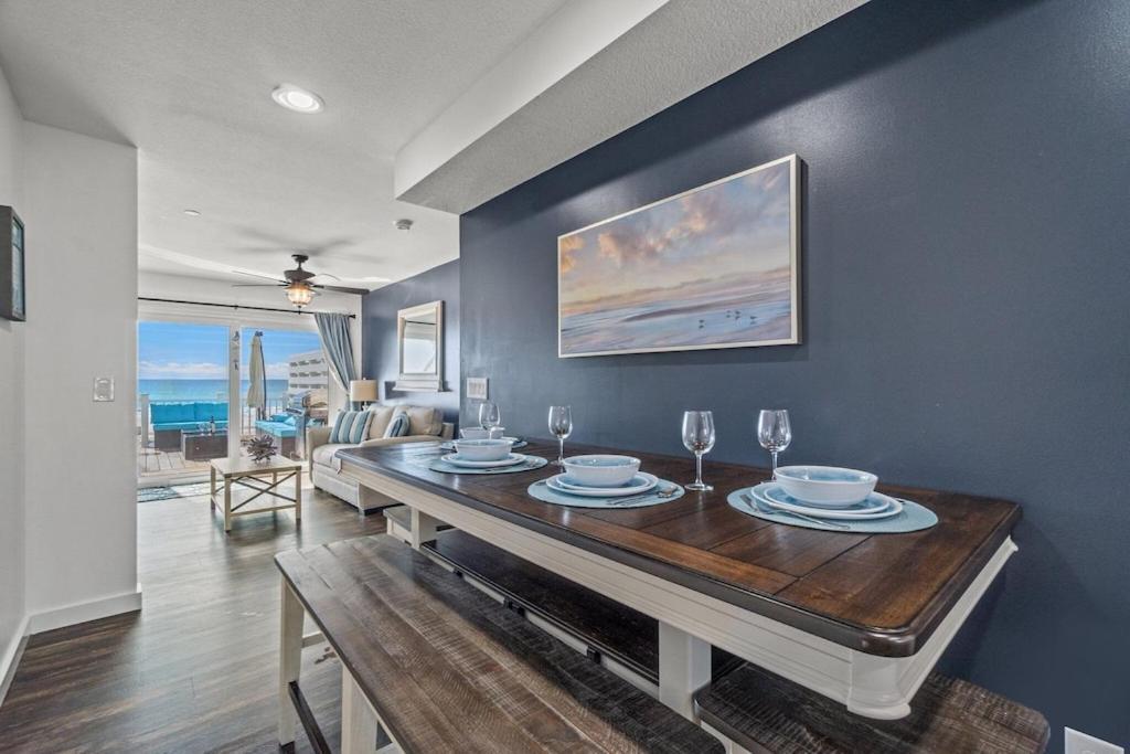 Newly Remodeled Beachfront Townhome - Sleeps 14 Panama Stadt Exterior foto
